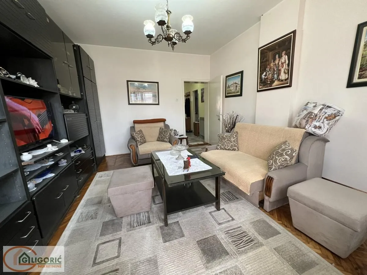 Sale, two bedroom apartment, 58m², Jajinci, Voždovac Sve Podlokacije