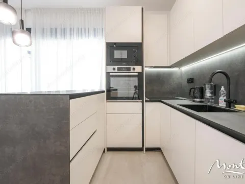 Prodaja, dvosoban stan, 137m², Donja Lastva, Tivat - image 12