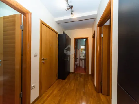 Prodaja, dvosoban stan, 66m², Preko Morače, Podgorica - image 11