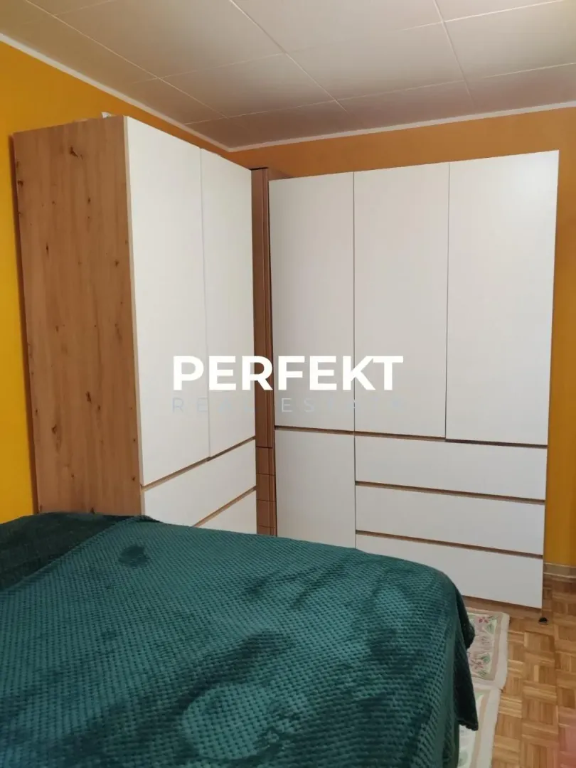 Prodaja, trosoban stan, 70m², Strelište, Pančevo