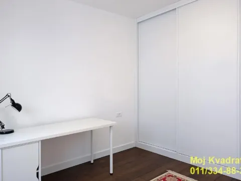 Izdavanje, četvorosoban stan, 132m², Vračar Sve Podlokacije, Beograd - image 14