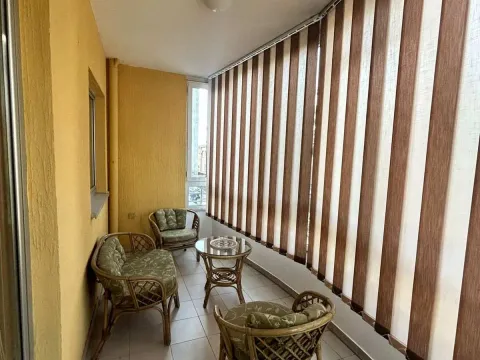 Izdavanje, trosoban stan, 120m², Pobrežje, Podgorica - image 15