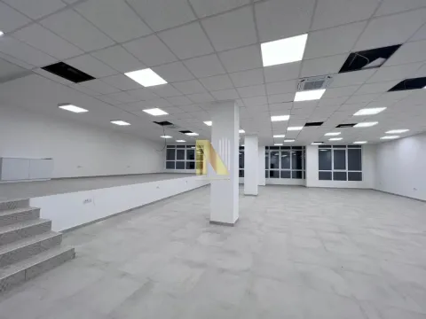 Izdavanje, poslovni prostor, 1867m², Telep, Novi Sad Sve Podlokacije - image 9