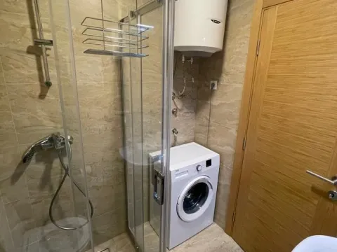 Izdavanje, jednosoban stan, 47m², Budva, Crna Gora - image 10