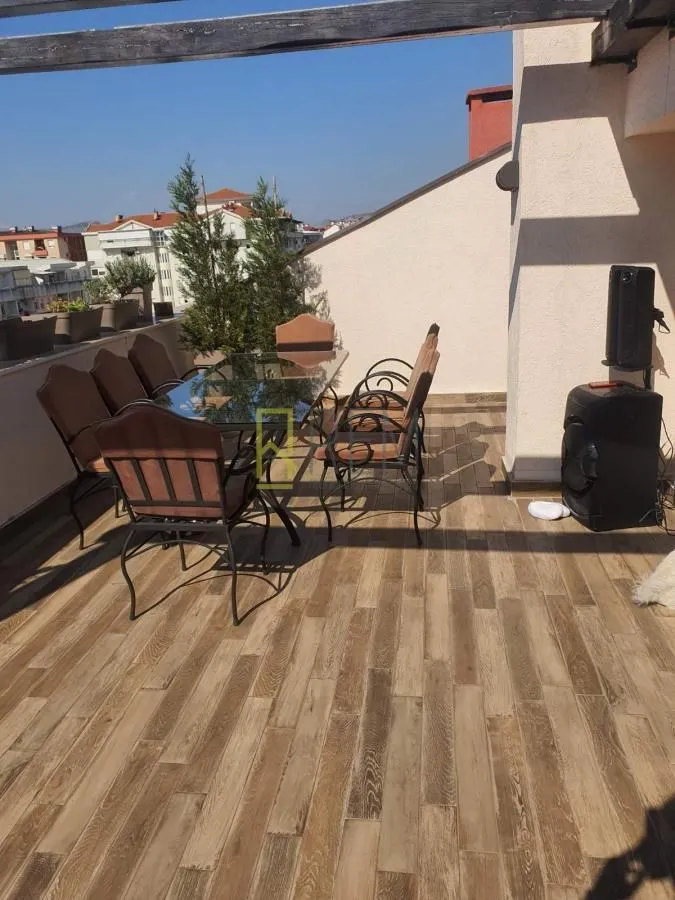 Prodaja, četvorosoban stan, 154m², Zabjelo, Podgorica