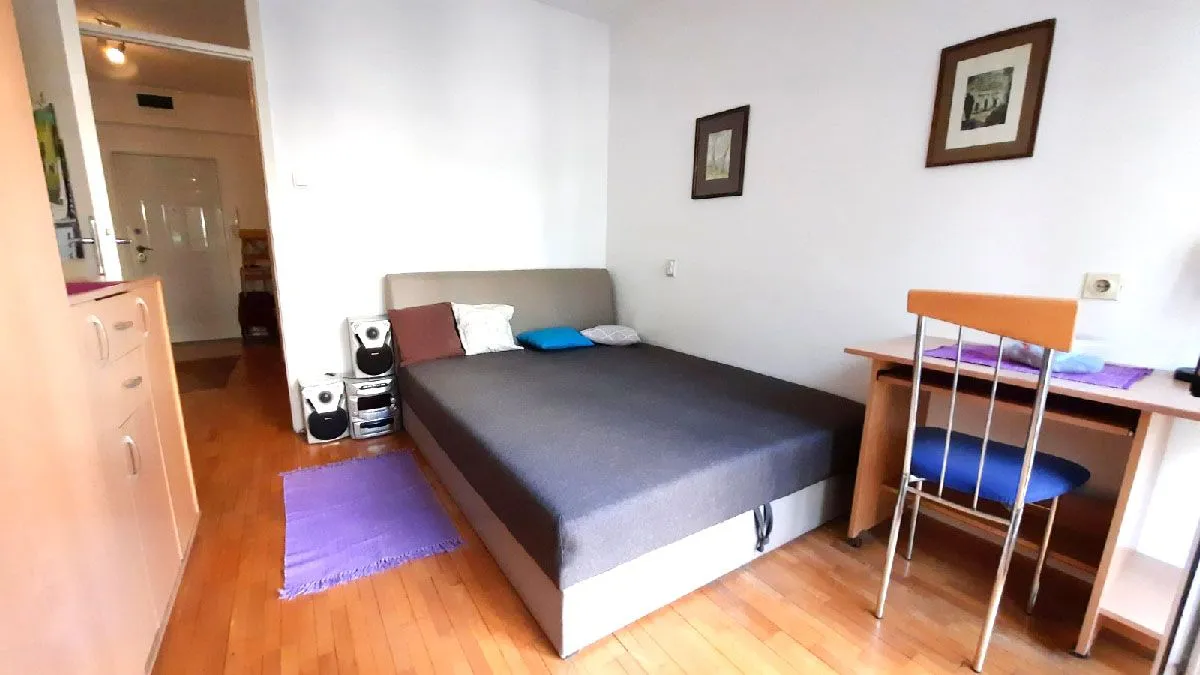 Sale, one bedroom apartment, 42m², Autokomanda, Voždovac Sve Podlokacije