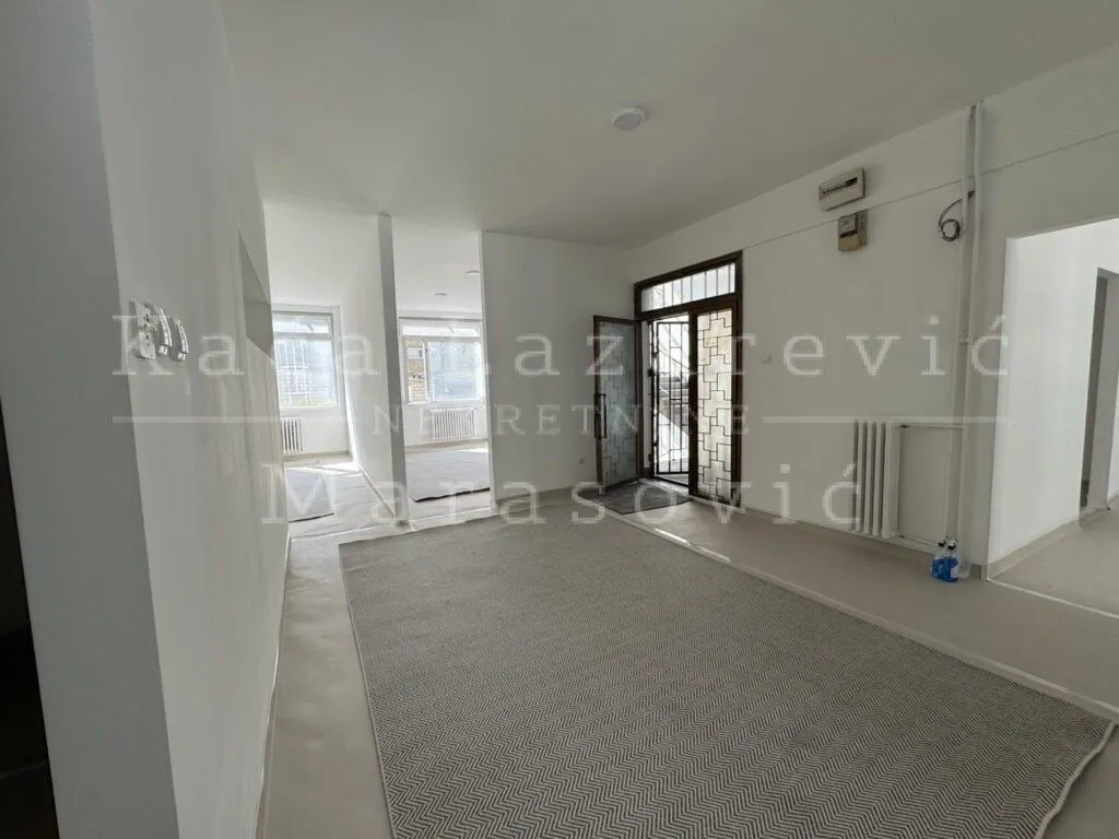 Sale, office space, 126m², Stari Grad, Beograd