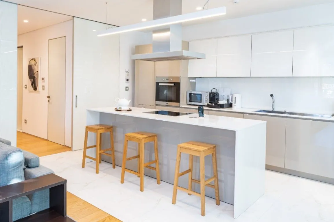 Sale, three bedroom apartment, 457m², Zavala, Budva