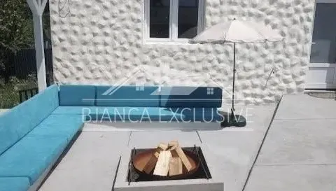 Prodaja, plac, Babe, Sopot - image 10