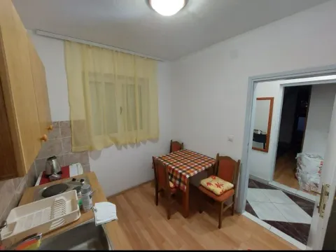 Rent, apartment, 42m², Budva, Crna Gora - image 2