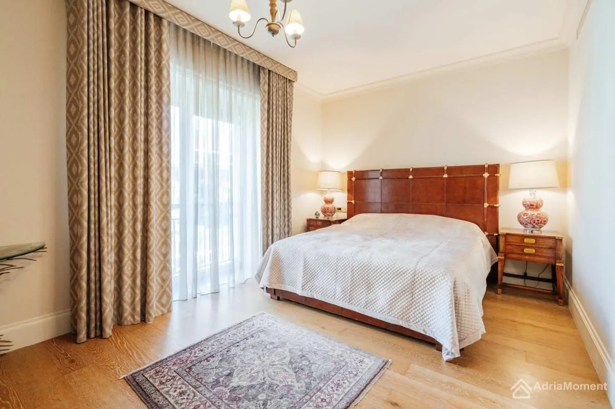 Prodaja, dvosoban stan, 140m², Porto Montenegro, Tivat