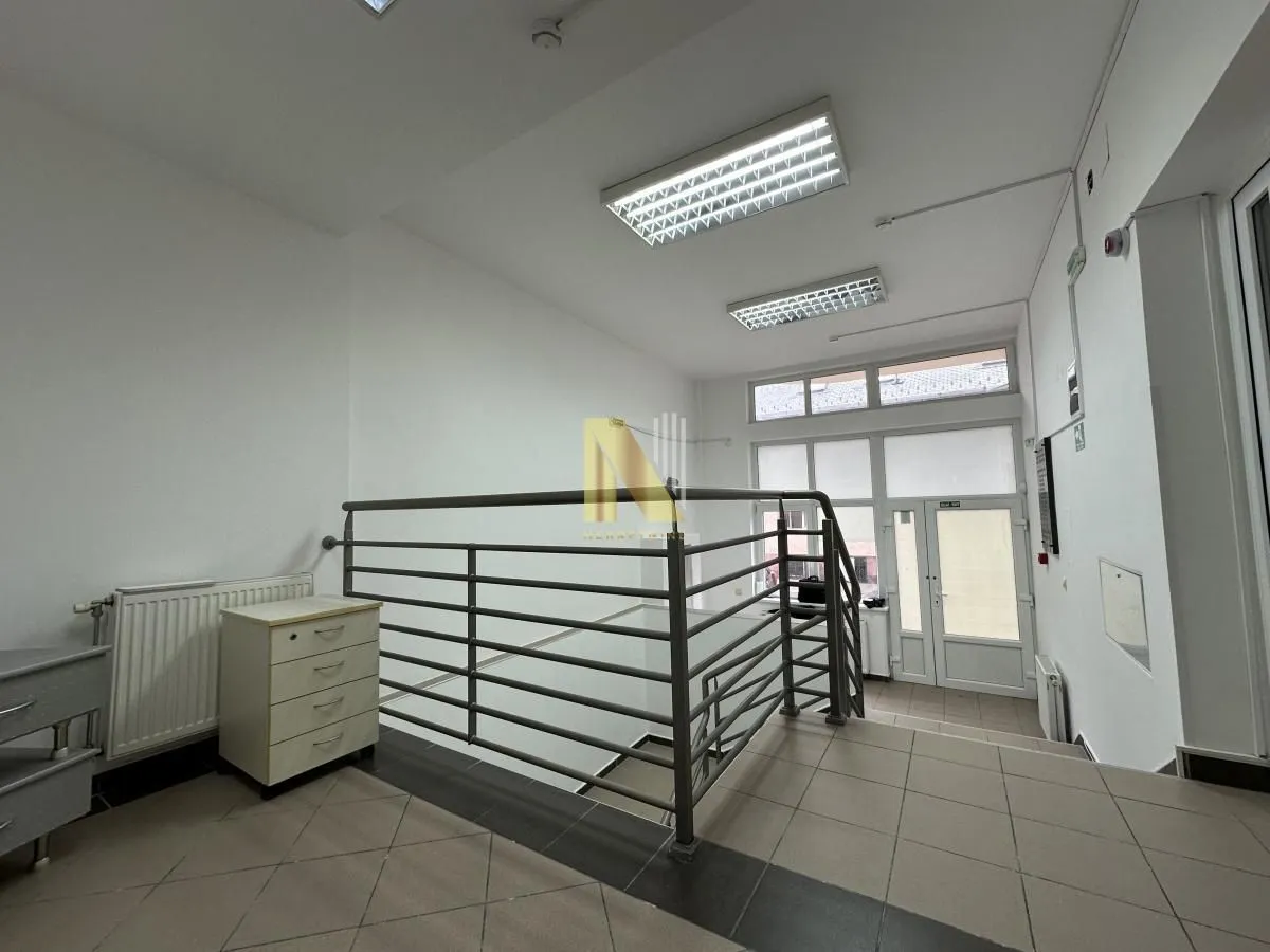 Rent, office space, 237m², Centar, Novi Sad