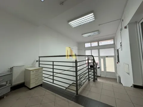 Rent, office space, 237m², Centar, Novi Sad - image 2