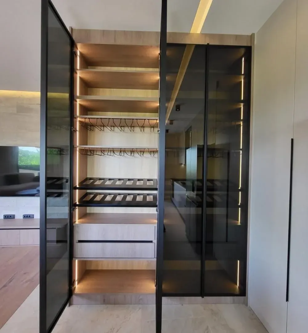 Izdavanje, trosoban stan, 82m², Olimp, Zvezdara Sve Podlokacije