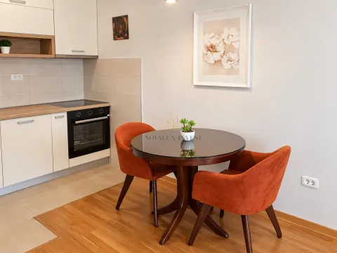 Rent, one bedroom apartment, 40m², City Kvart, Podgorica - image 3