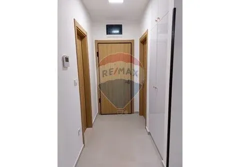 Izdavanje, dvosoban stan, 53m², City Kvart, Podgorica - image 10