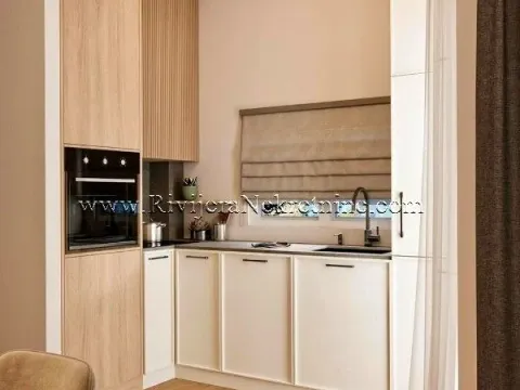 Sale, two bedroom apartment, 51m², Dobrota, Kotor - image 3