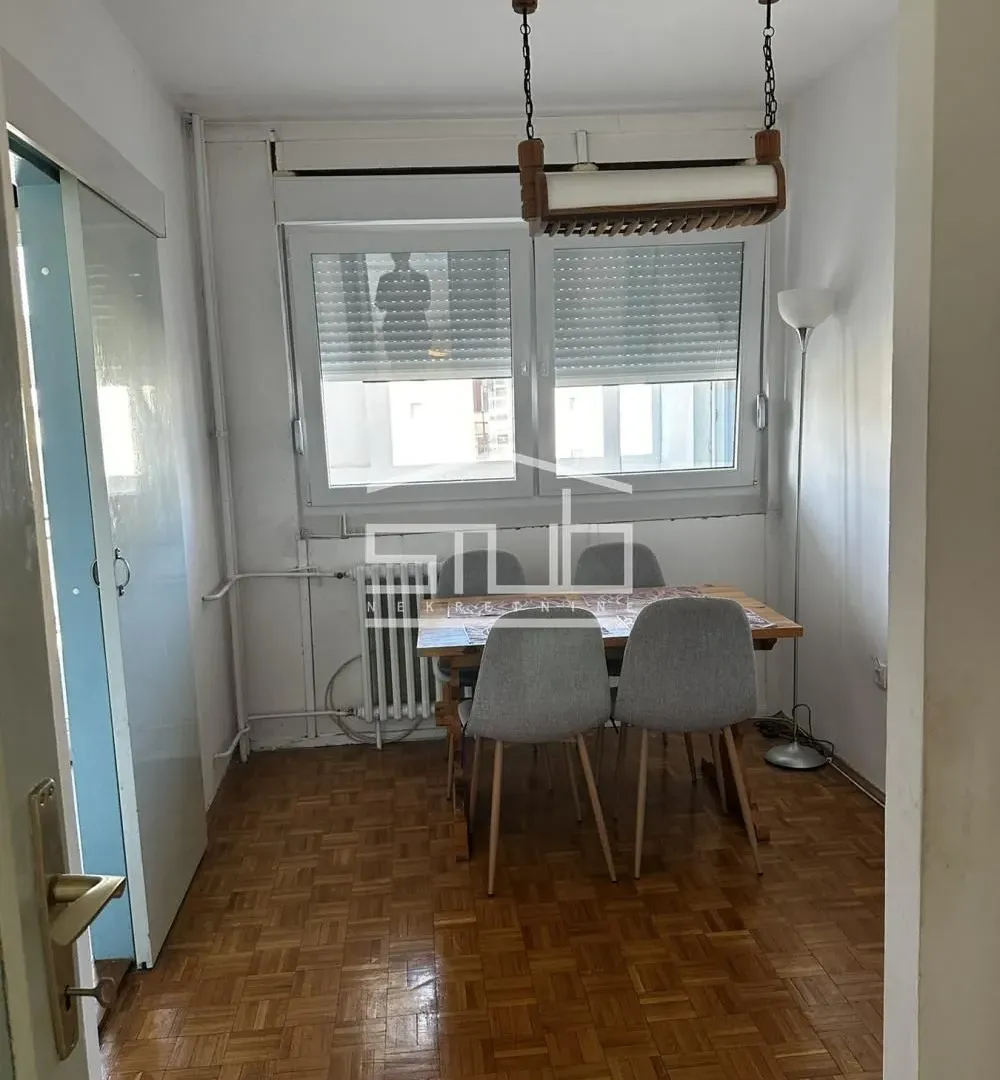 Prodaja, dvosoban stan, 62m², Novi Beograd Blok 72, Novi Beograd Sve Podlokacije