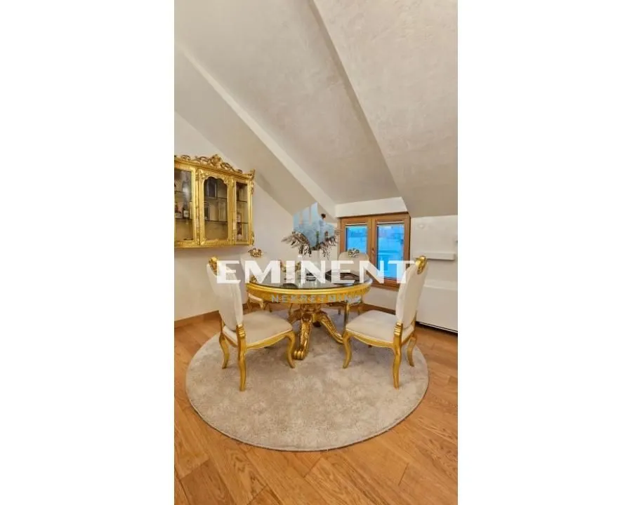 Rent, three bedroom apartment, 107m², Stari Grad, Beograd