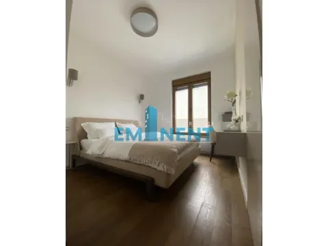 Rent, two bedroom apartment, 43m², Južni Bulevar, Vračar Sve Podlokacije - image 8