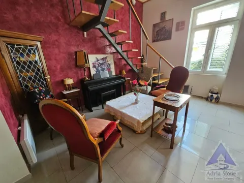 Prodaja, kuća, 325m², Donja Lastva, Tivat - image 3