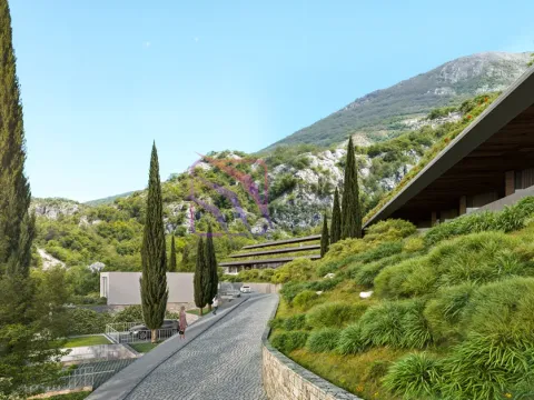 Prodaja, plac, 39872m², Risan, Kotor - image 2