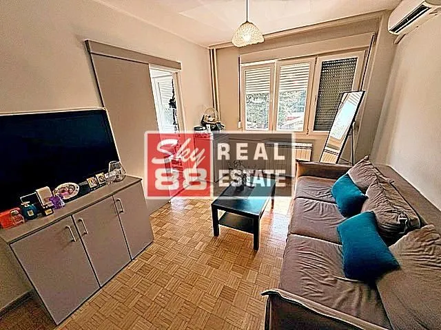 Prodaja, jednosoban stan, 27m², Čubura, Beograd