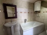 Izdavanje, trosoban stan, 120m², Stari Grad, Budva - image 7