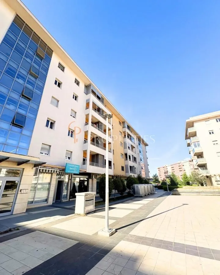 Izdavanje, stan, 54m², City Kvart, Podgorica