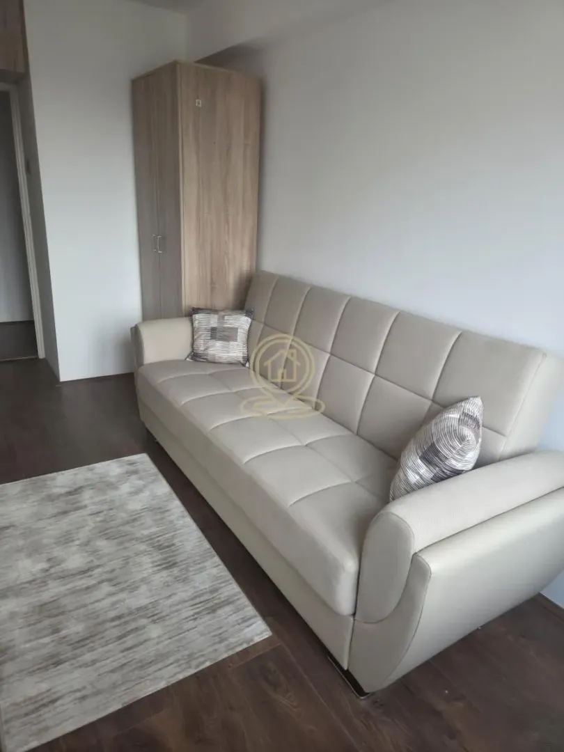 Prodaja, trosoban stan, 70m², Medijana, Niš