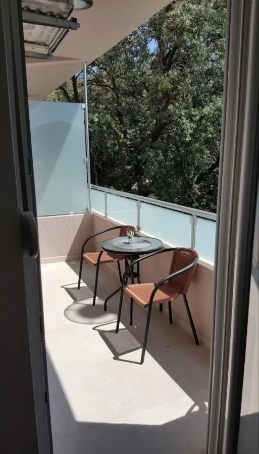 Rent, two bedroom apartment, 70m², Tivat, Crna Gora