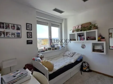 Prodaja, četvorosoban stan, 114m², Sremska Kamenica, Petrovaradin - image 22