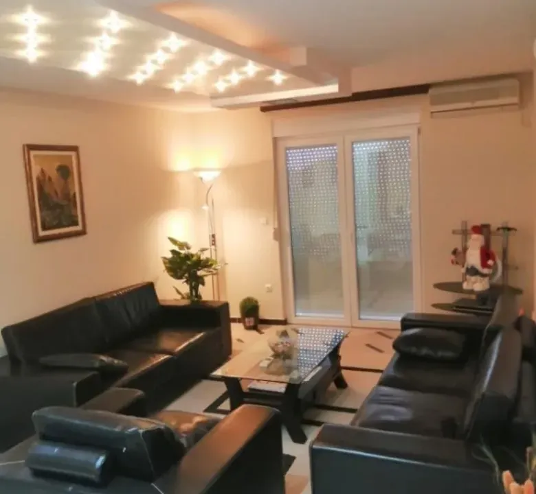 Prodaja, jednosoban stan, 55m², Prijevor, Budva