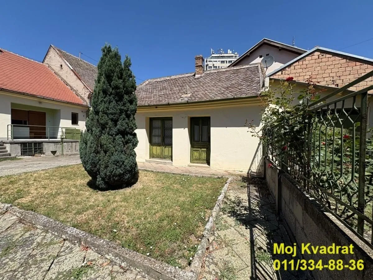 Izdavanje, kuća, 142m², Centar, Pančevo