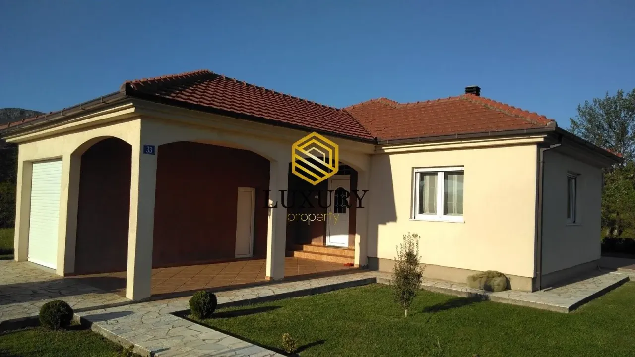 Sale, house, 150m², Pričelje, Podgorica