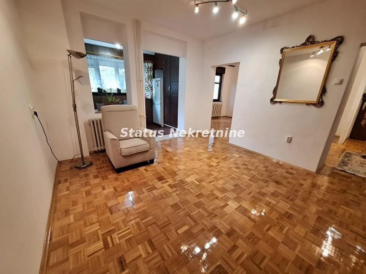 Izdavanje, dvosoban stan, 57m², Nova Detelinara, Novi Sad Sve Podlokacije