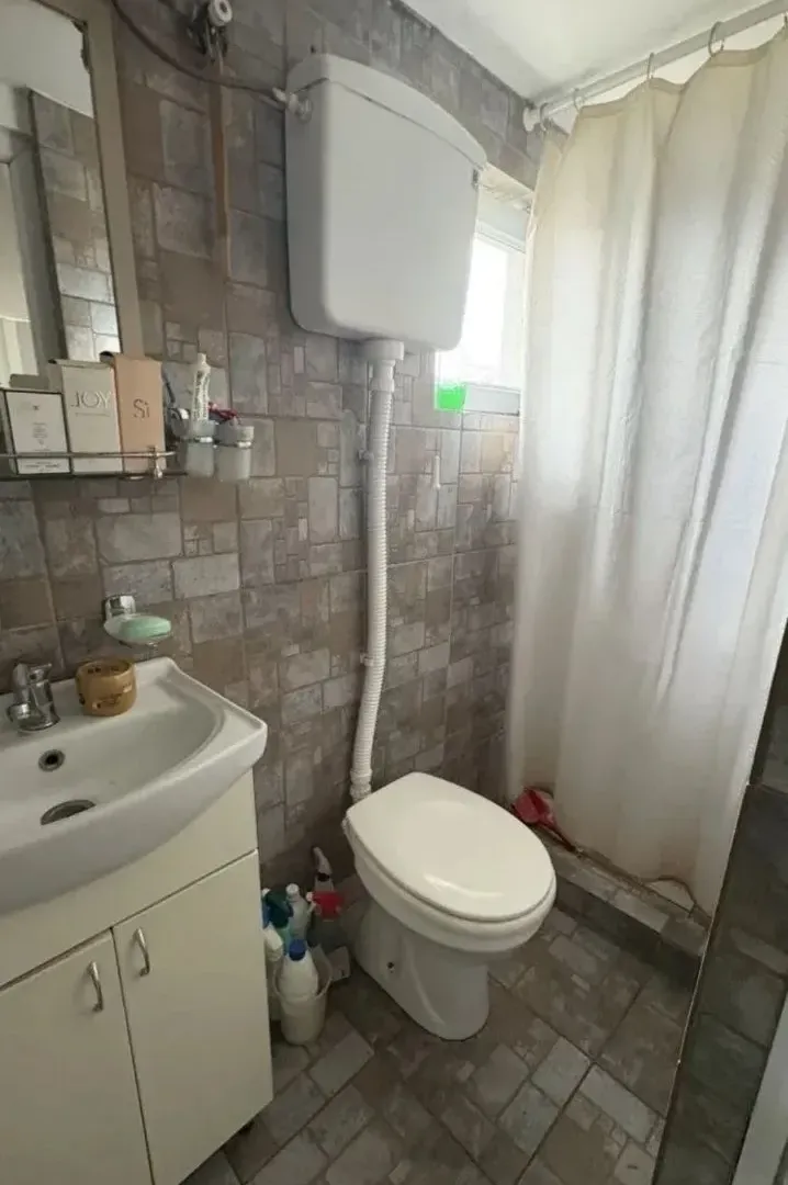 Prodaja, kuća, 160m², Perlez, Zrenjanin