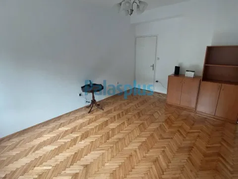 Izdavanje, dvosoban stan, 64m², Vračar Centar, Vračar Sve Podlokacije - image 5