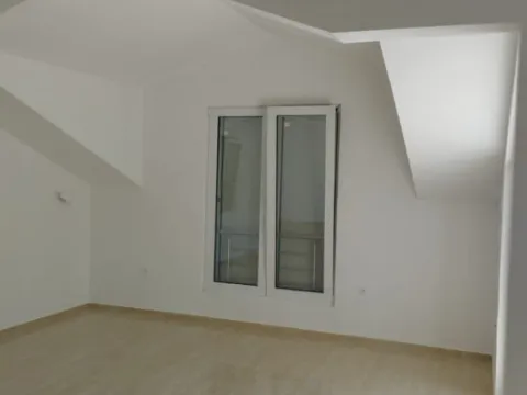 Prodaja, dvosoban stan, 74m², Herceg Novi, Crna Gora - image 5