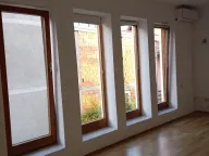 Izdavanje, poslovni prostor, 240m², Lekino Brdo, Voždovac Sve Podlokacije - image 11