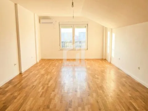 Prodaja, stan, 68m², Ljubović, Podgorica - image 2