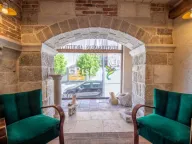 Izdavanje, poslovni prostor, 42m², Centar, Podgorica - image 8