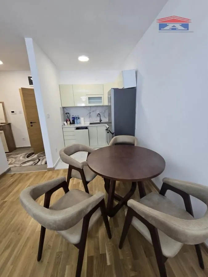 Izdavanje, dvosoban stan, 60m², Avijatičarsko naselje, Novi Sad Sve Podlokacije
