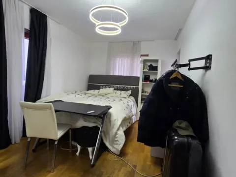 Prodaja, trosoban stan, 120m², Podgorica, Crna Gora - image 13