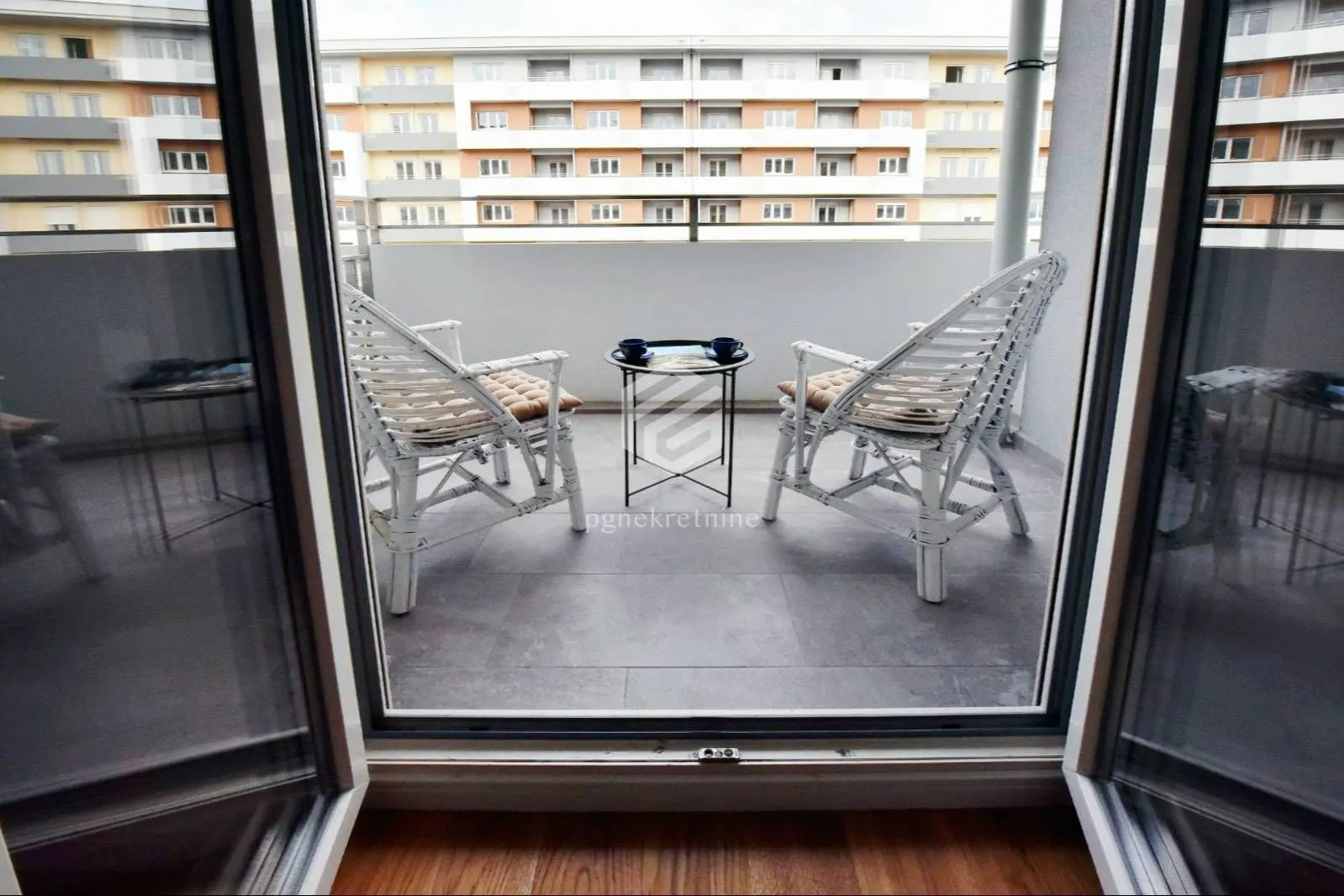 Rent, one bedroom apartment, 49m², Central Point, Podgorica