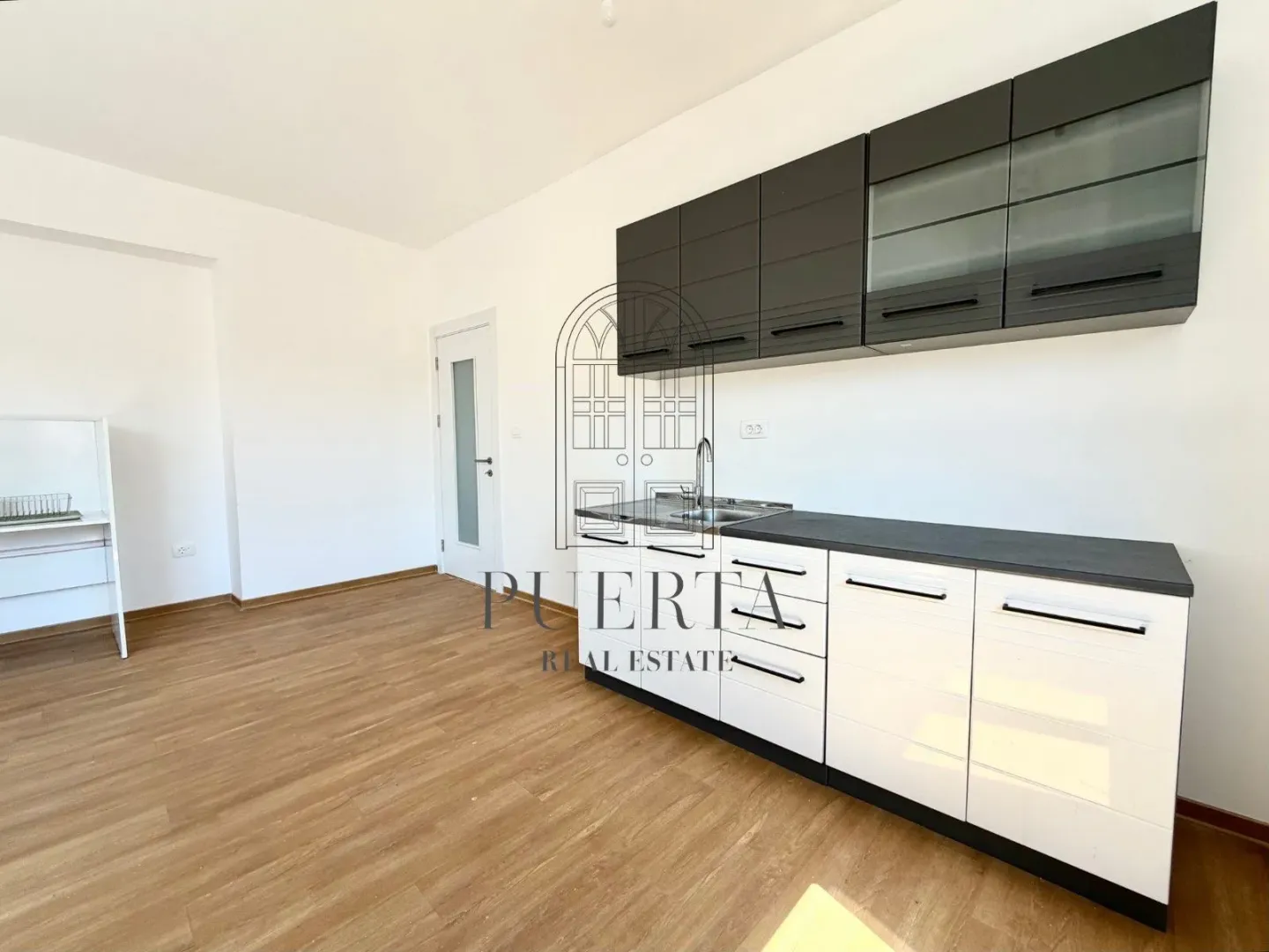 Rent, two bedroom apartment, 60m², Zelenika, Podgorica