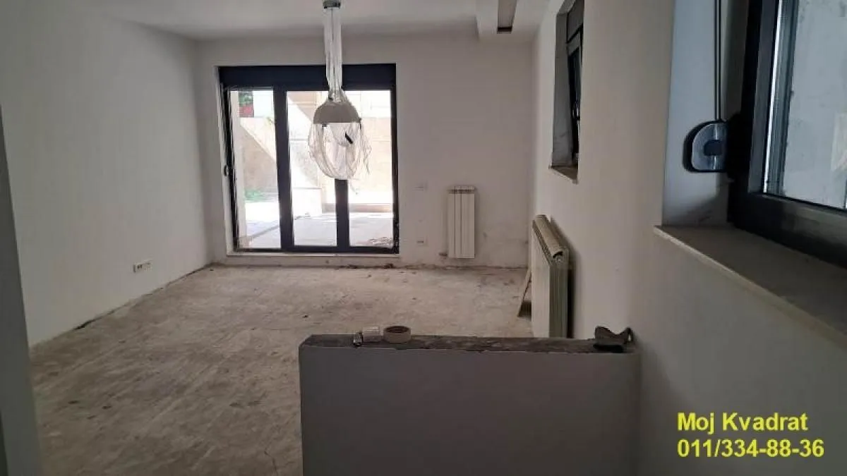 Prodaja, trosoban stan, 70m², Voždovačka Crkva, Voždovac Sve Podlokacije