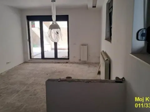 Prodaja, trosoban stan, 70m², Voždovačka Crkva, Voždovac Sve Podlokacije - image 2