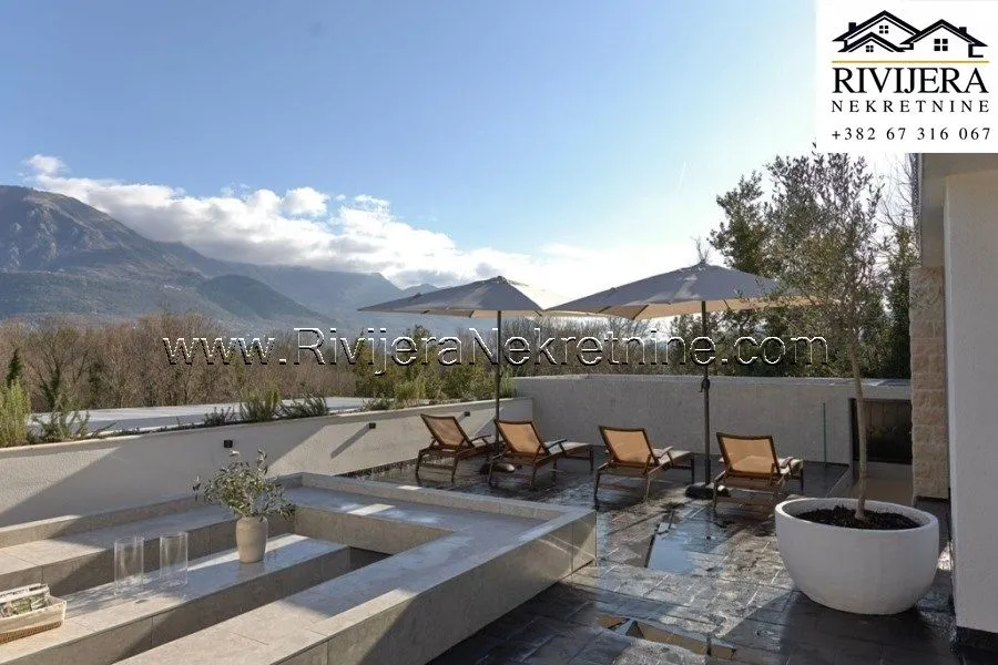 Prodaja, kuća, 424m², Tivat, Crna Gora