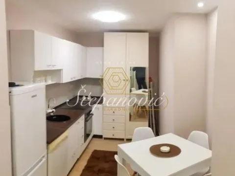 Sale, two bedroom apartment, 39m², Žitni trg, Zrenjanin - image 2